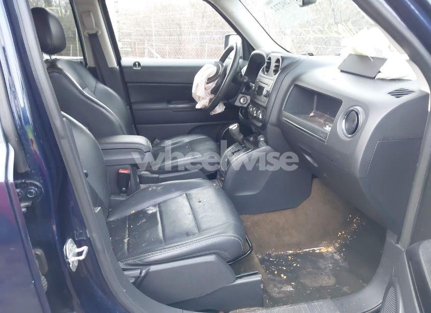 Photo 5 of 2016 Jeep Patriot HIGH ALTITUDE EDITION (VIN 1C4NJPFA0GD690539)