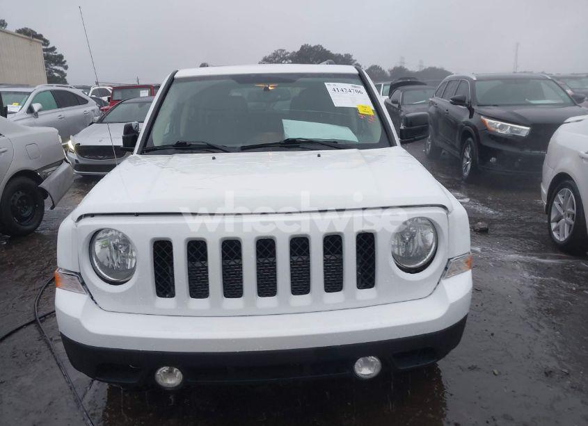 Photo 12 of 2017 Jeep Patriot HIGH ALTITUDE FWD (VIN 1C4NJPFA0HD199230)