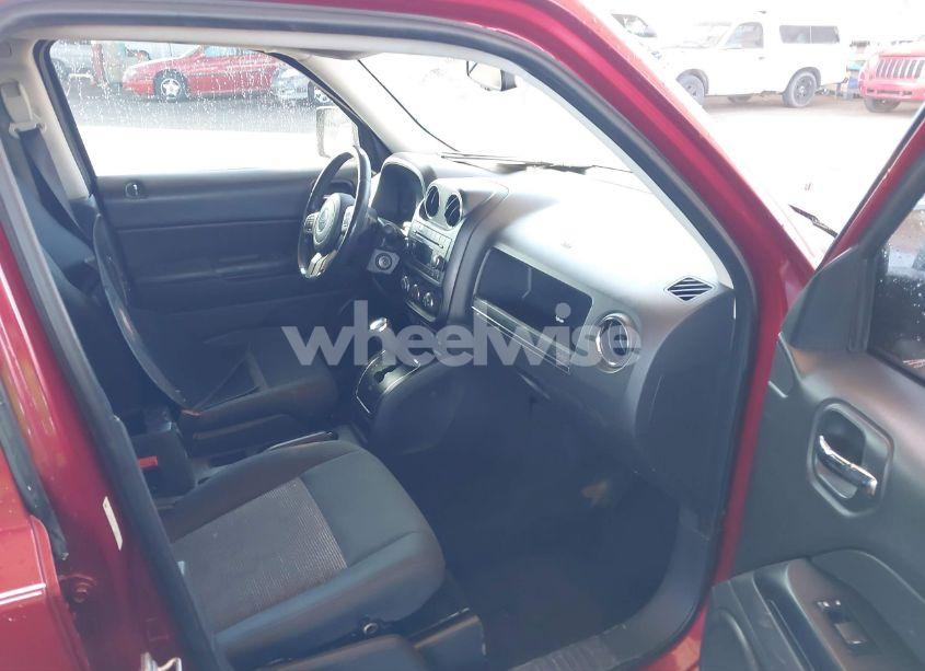 Photo 5 of 2012 Jeep Patriot LATITUDE (VIN 1C4NJPFA1CD647340)