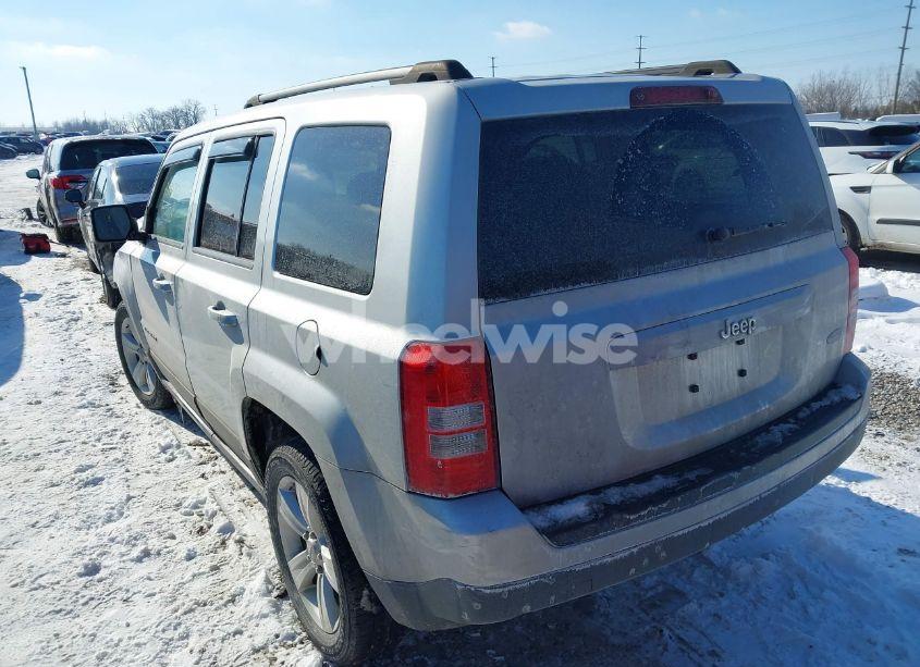 Photo 3 of 2012 Jeep Patriot LATITUDE (VIN 1C4NJPFA1CD660508)
