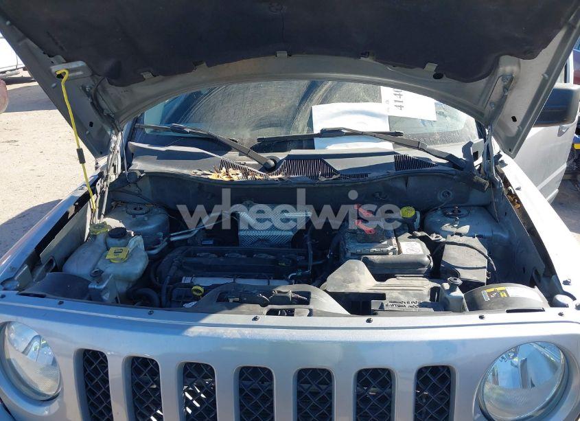 Photo 10 of 2015 Jeep Patriot HIGH ALTITUDE EDITION (VIN 1C4NJPFA1FD236041)