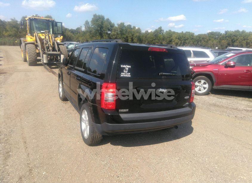 Photo 3 of 2015 Jeep Patriot LATITUDE (VIN 1C4NJPFA1FD428804)