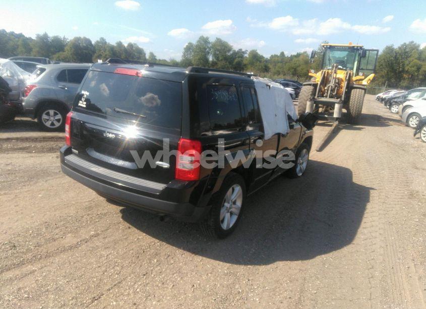 Photo 4 of 2015 Jeep Patriot LATITUDE (VIN 1C4NJPFA1FD428804)