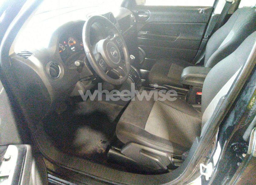 Photo 5 of 2015 Jeep Patriot LATITUDE (VIN 1C4NJPFA1FD428804)