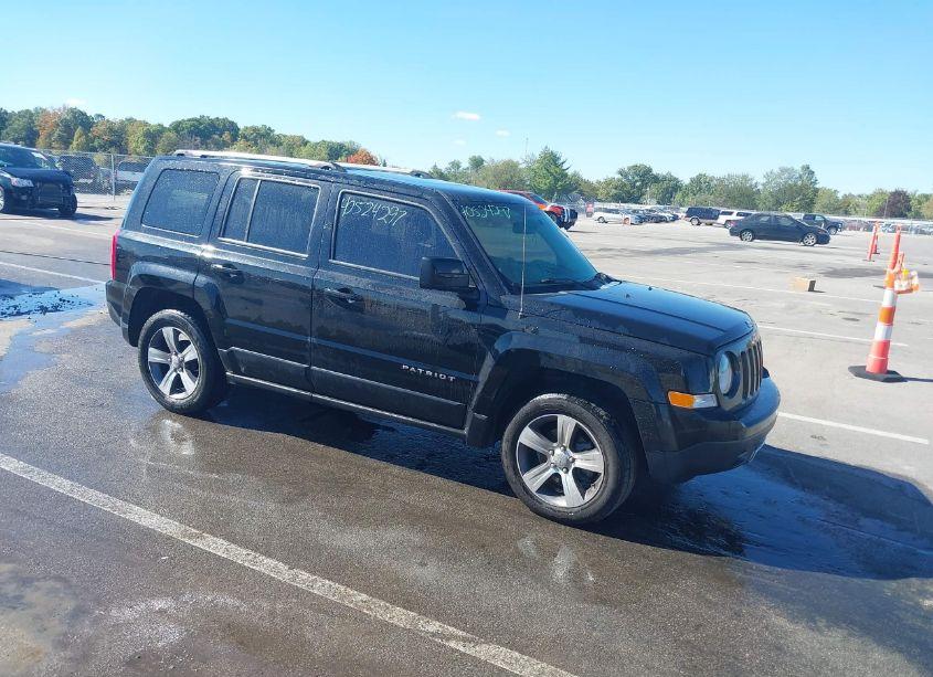 2016 Jeep Patriot HIGH ALTITUDE EDITION (VIN 1C4NJPFA1GD747668) main photo