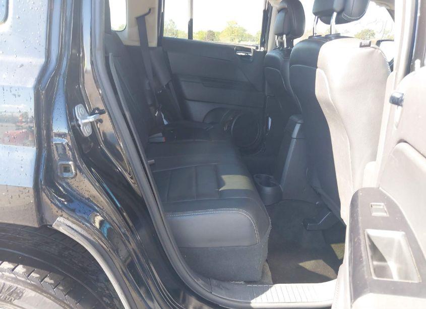 Photo 8 of 2016 Jeep Patriot HIGH ALTITUDE EDITION (VIN 1C4NJPFA1GD747668)