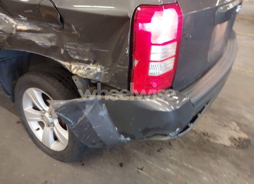 Photo 19 of 2017 Jeep Patriot LATITUDE FWD (VIN 1C4NJPFA1HD136671)