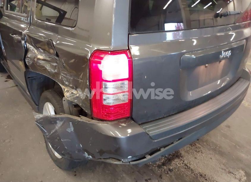 Photo 21 of 2017 Jeep Patriot LATITUDE FWD (VIN 1C4NJPFA1HD136671)