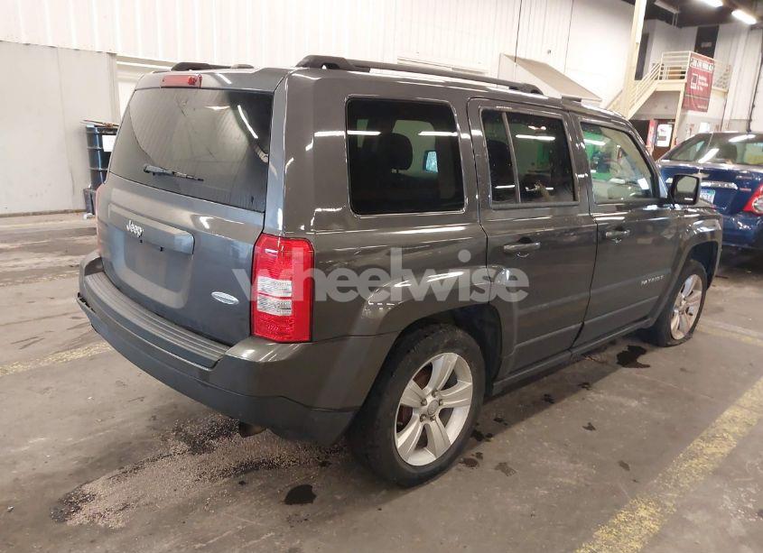 Photo 4 of 2017 Jeep Patriot LATITUDE FWD (VIN 1C4NJPFA1HD136671)