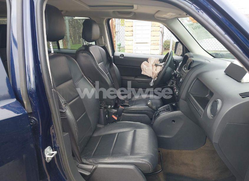 Photo 5 of 2017 Jeep Patriot HIGH ALTITUDE FWD (VIN 1C4NJPFA1HD187751)