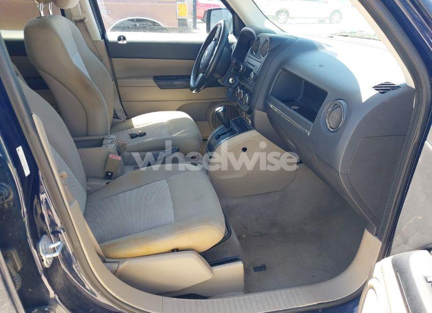 Photo 5 of 2012 Jeep Patriot LATITUDE (VIN 1C4NJPFA2CD652305)