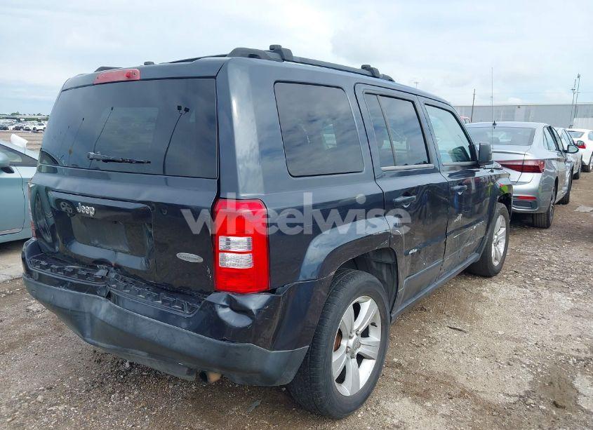 Photo 6 of 2014 Jeep Patriot LATITUDE (VIN 1C4NJPFA2ED564275)