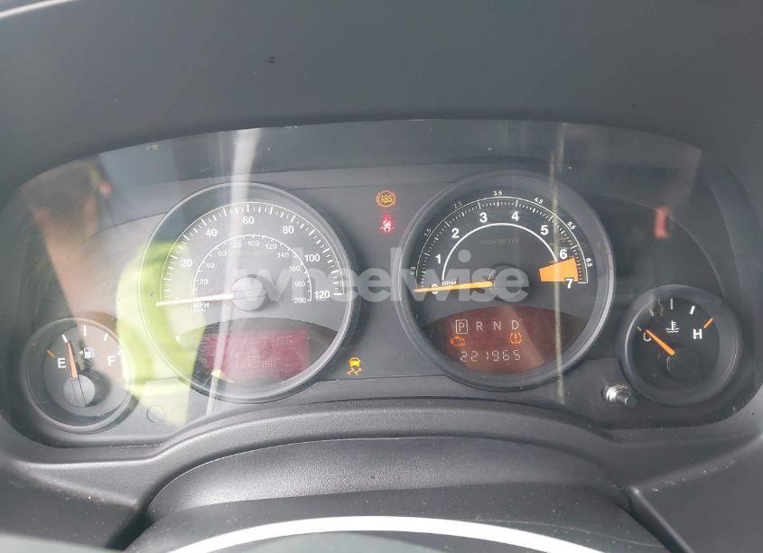 Photo 7 of 2014 Jeep Patriot LATITUDE (VIN 1C4NJPFA2ED564275)