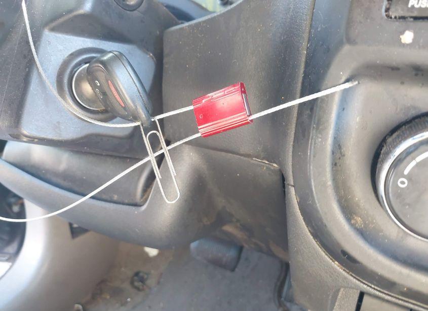 Photo 11 of 2014 Jeep Patriot LATITUDE (VIN 1C4NJPFA2ED600644)