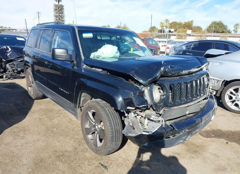 2014 Jeep Patriot HIGH ALTITUDE (VIN 1C4NJPFA2ED662688) main photo