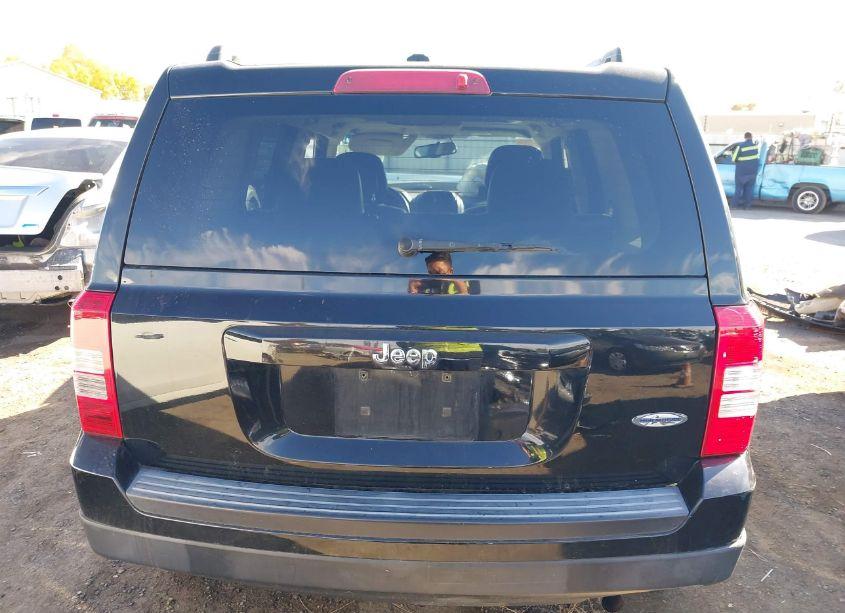 Photo 16 of 2014 Jeep Patriot HIGH ALTITUDE (VIN 1C4NJPFA2ED662688)