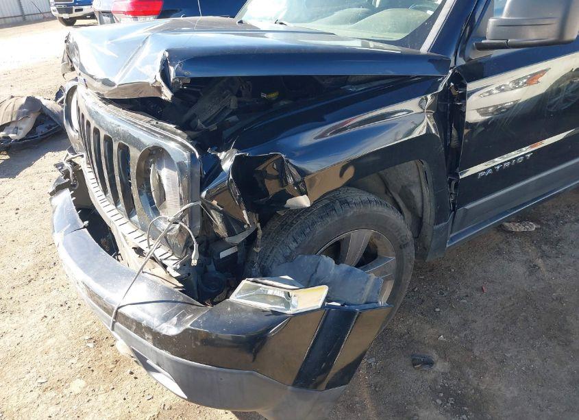 Photo 17 of 2014 Jeep Patriot HIGH ALTITUDE (VIN 1C4NJPFA2ED662688)