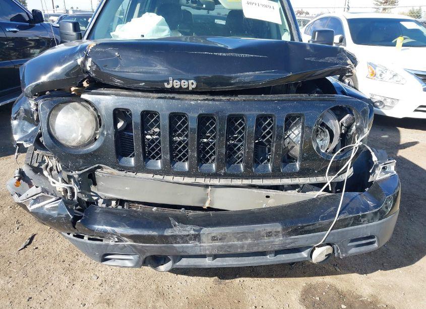 Photo 6 of 2014 Jeep Patriot HIGH ALTITUDE (VIN 1C4NJPFA2ED662688)