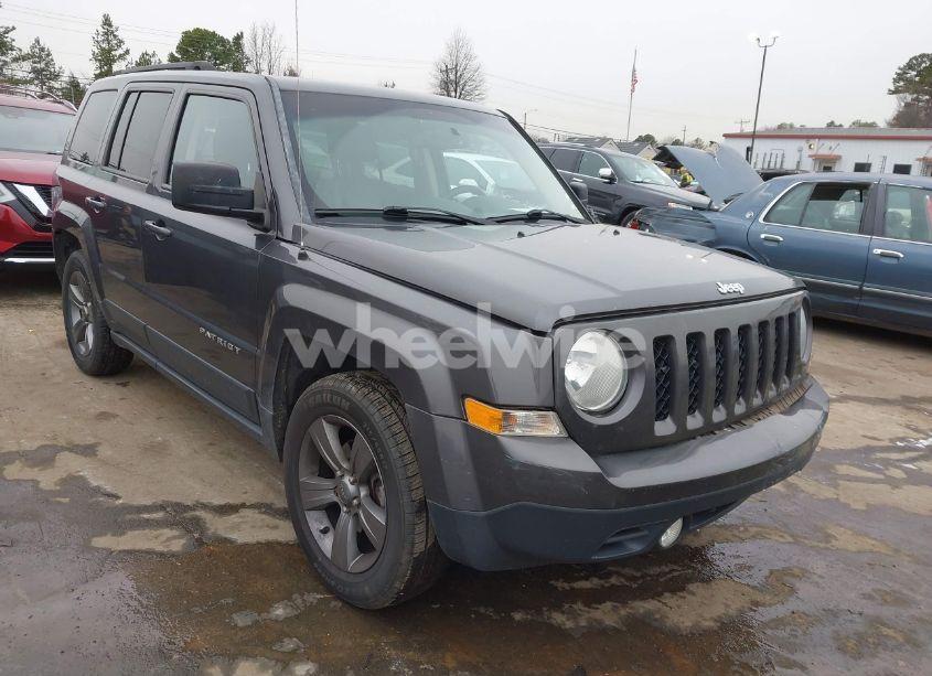 2014 Jeep Patriot HIGH ALTITUDE (VIN 1C4NJPFA2ED927965) main photo