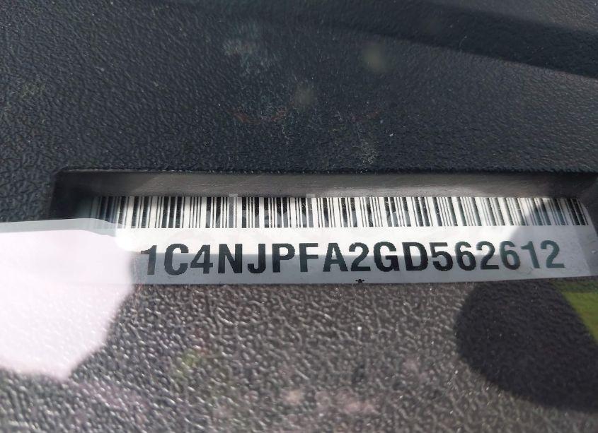 Photo 9 of 2016 Jeep Patriot HIGH ALTITUDE EDITION (VIN 1C4NJPFA2GD562612)