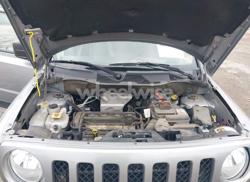 Photo 10 of 2017 Jeep Patriot HIGH ALTITUDE FWD (VIN 1C4NJPFA2HD187452)