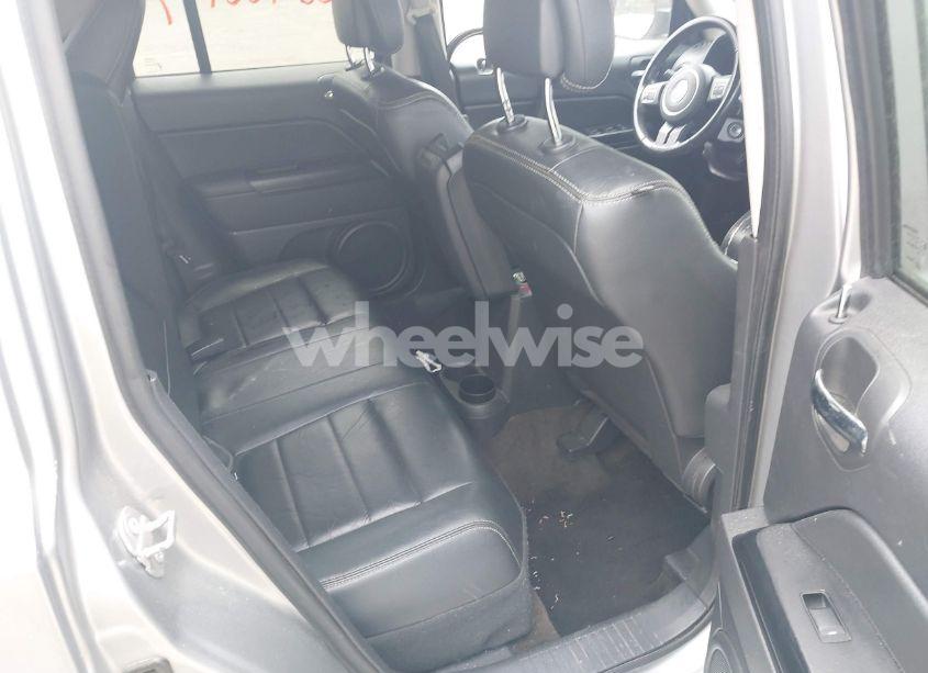 Photo 8 of 2017 Jeep Patriot HIGH ALTITUDE FWD (VIN 1C4NJPFA2HD187452)