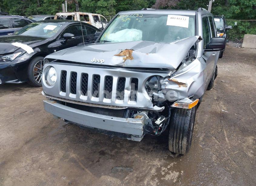 Photo 6 of 2017 Jeep Patriot HIGH ALTITUDE FWD (VIN 1C4NJPFA2HD187466)