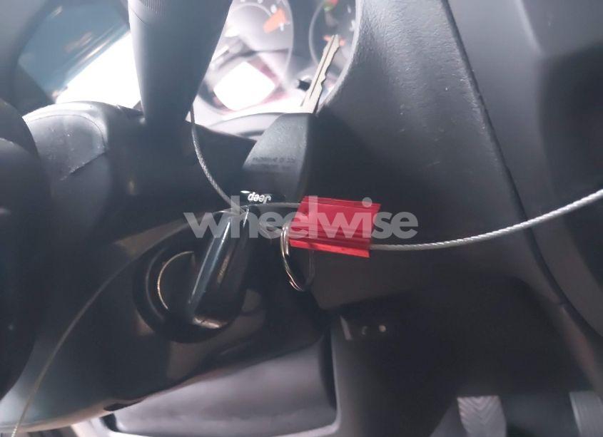 Photo 11 of 2014 Jeep Patriot LATITUDE (VIN 1C4NJPFA3ED618523)