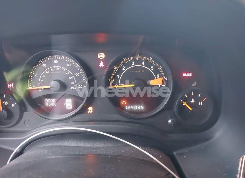 Photo 7 of 2014 Jeep Patriot LATITUDE (VIN 1C4NJPFA3ED618523)