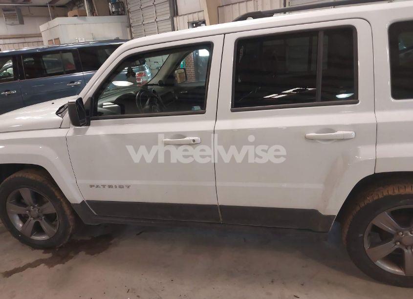 Photo 14 of 2014 Jeep Patriot HIGH ALTITUDE (VIN 1C4NJPFA3ED739925)