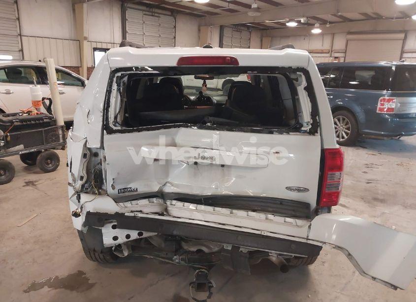 Photo 6 of 2014 Jeep Patriot HIGH ALTITUDE (VIN 1C4NJPFA3ED739925)