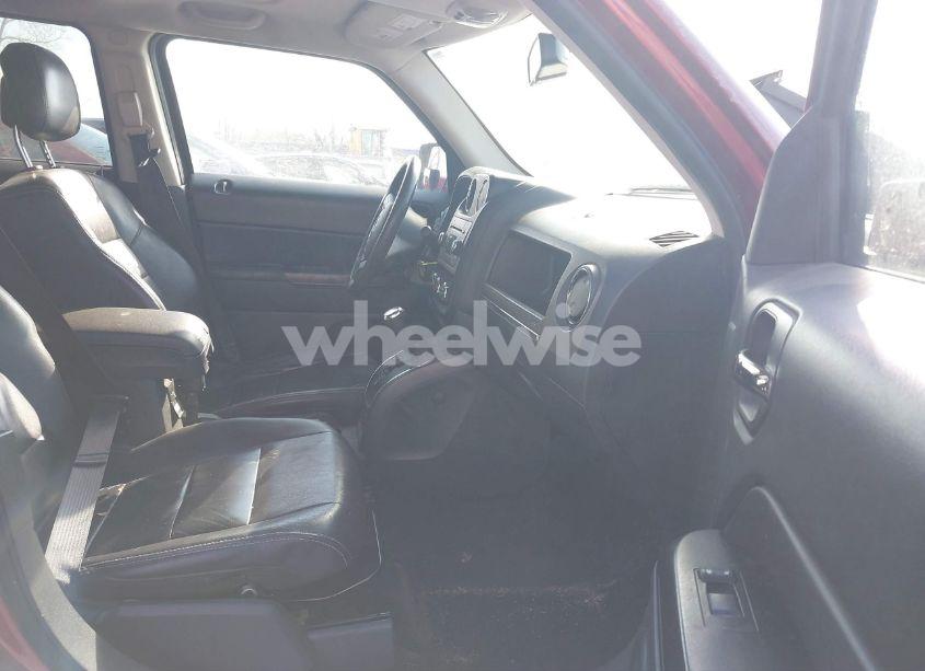 Photo 5 of 2014 Jeep Patriot HIGH ALTITUDE (VIN 1C4NJPFA3ED927943)