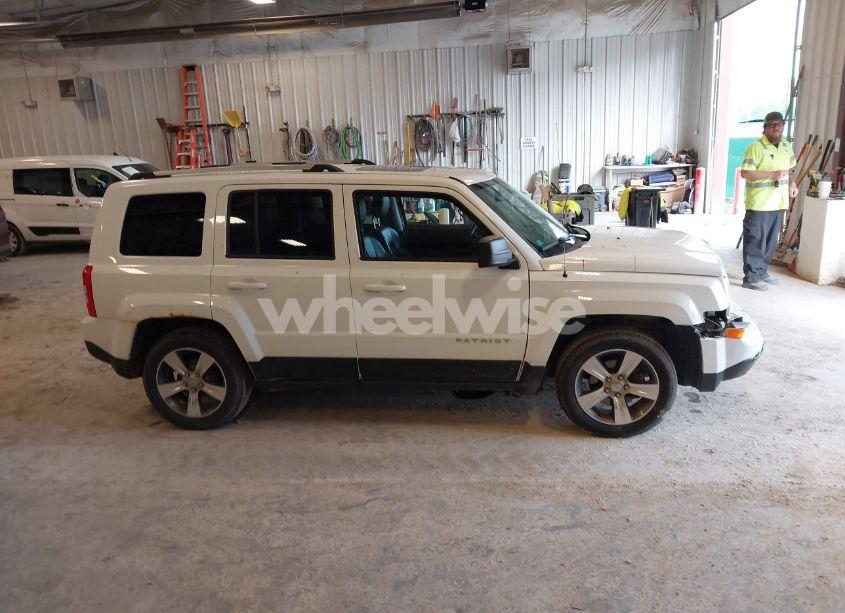 Photo 13 of 2017 Jeep Patriot HIGH ALTITUDE FWD (VIN 1C4NJPFA3HD187816)