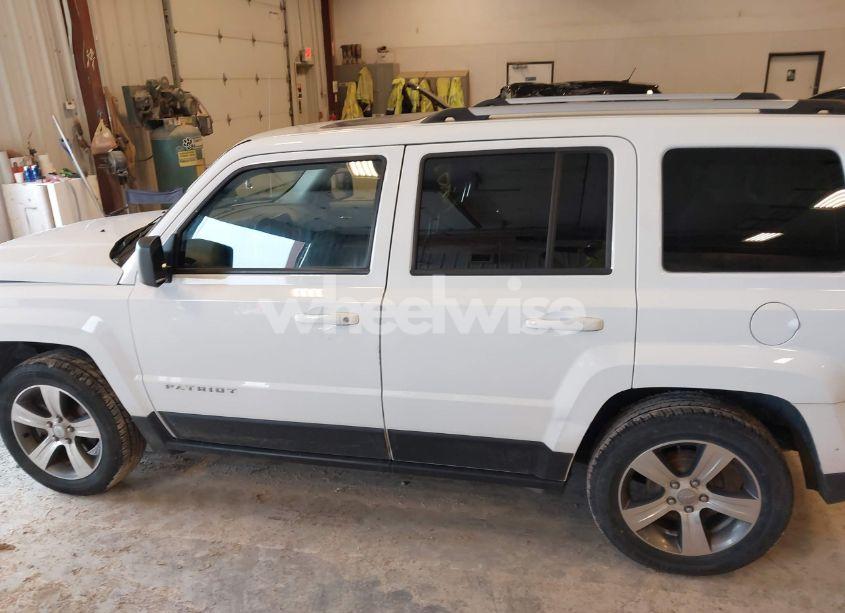 Photo 14 of 2017 Jeep Patriot HIGH ALTITUDE FWD (VIN 1C4NJPFA3HD187816)