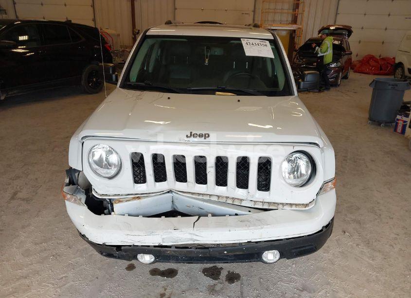 Photo 6 of 2017 Jeep Patriot HIGH ALTITUDE FWD (VIN 1C4NJPFA3HD187816)