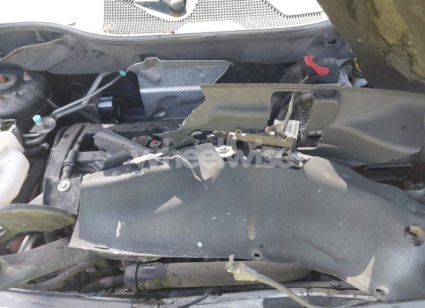 Photo 10 of 2014 Jeep Patriot LATITUDE (VIN 1C4NJPFA4ED690637)