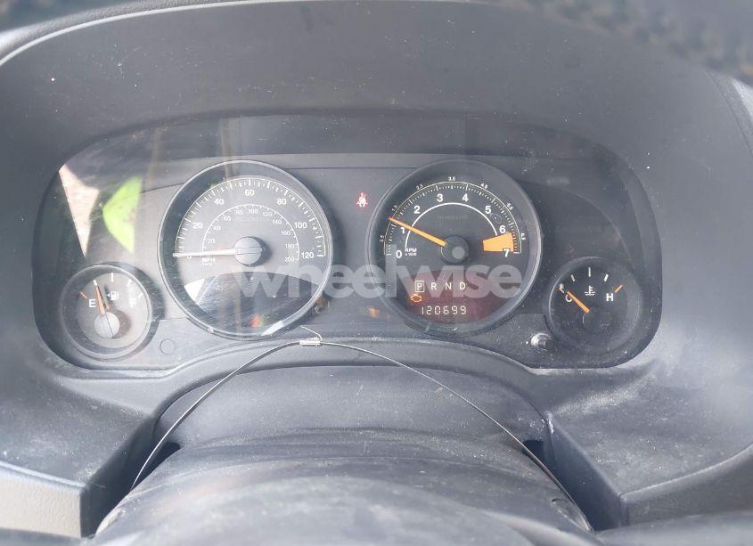 Photo 7 of 2014 Jeep Patriot LATITUDE (VIN 1C4NJPFA4ED690637)