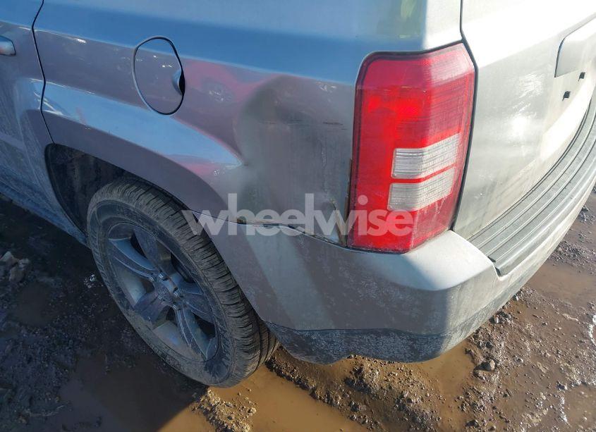 Photo 19 of 2015 Jeep Patriot HIGH ALTITUDE EDITION (VIN 1C4NJPFA5FD210218)