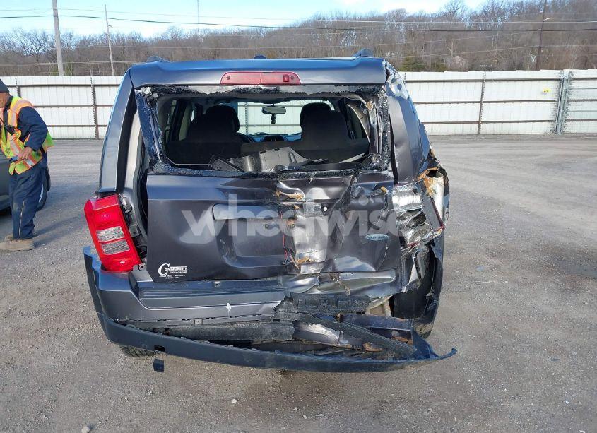 Photo 17 of 2016 Jeep Patriot LATITUDE (VIN 1C4NJPFA5GD543228)