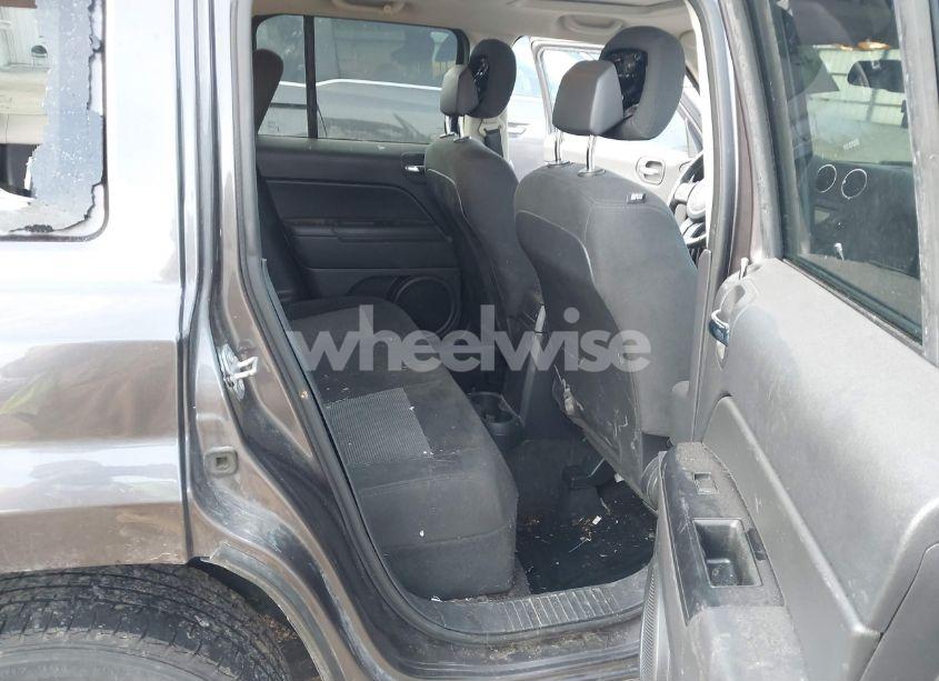 Photo 8 of 2016 Jeep Patriot LATITUDE (VIN 1C4NJPFA5GD543228)