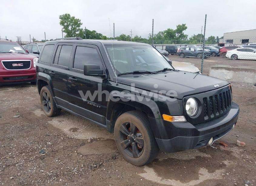 2012 Jeep Patriot LATITUDE (VIN 1C4NJPFA6CD696632) main photo