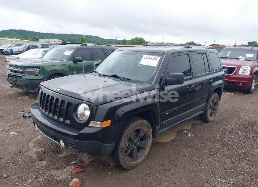 Photo 2 of 2012 Jeep Patriot LATITUDE (VIN 1C4NJPFA6CD696632)