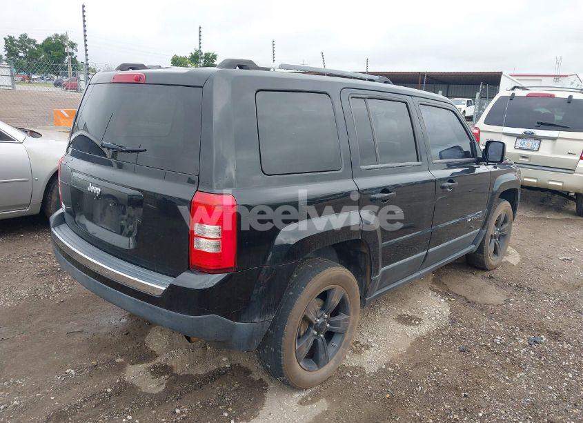 Photo 4 of 2012 Jeep Patriot LATITUDE (VIN 1C4NJPFA6CD696632)