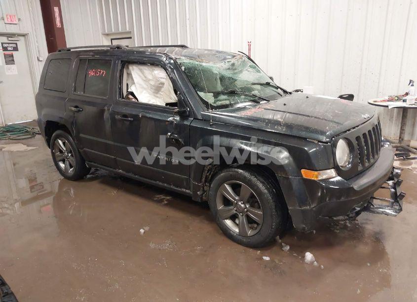 2014 Jeep Patriot HIGH ALTITUDE (VIN 1C4NJPFA6ED737327) main photo