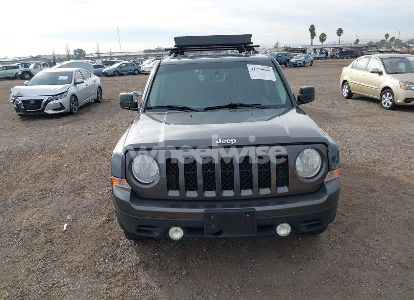 Photo 12 of 2014 Jeep Patriot HIGH ALTITUDE (VIN 1C4NJPFA6ED818571)