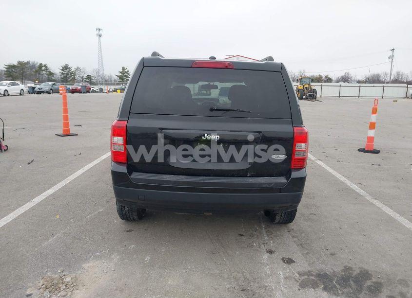 Photo 17 of 2015 Jeep Patriot HIGH ALTITUDE EDITION (VIN 1C4NJPFA6FD121757)