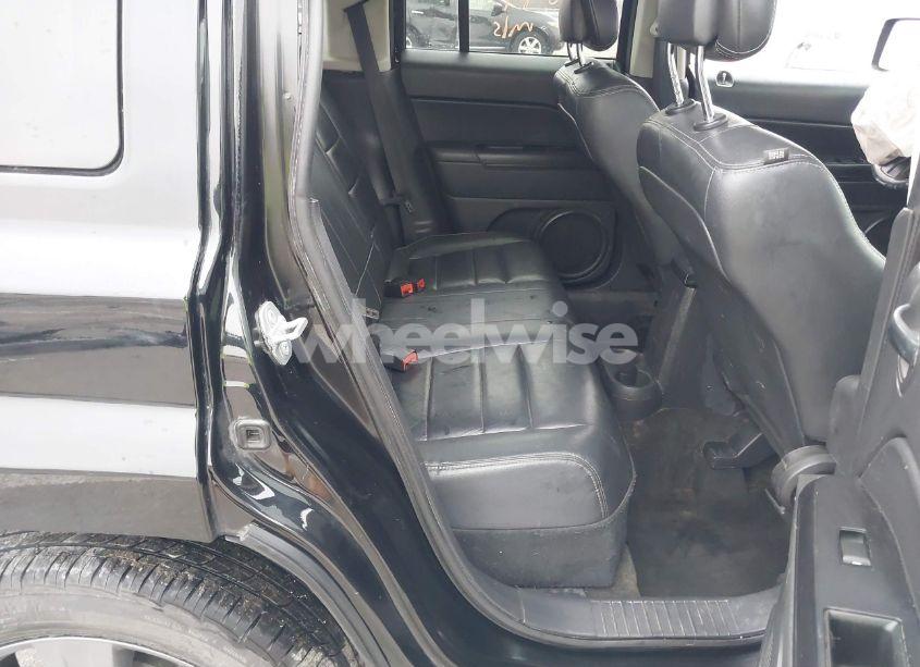 Photo 8 of 2015 Jeep Patriot HIGH ALTITUDE EDITION (VIN 1C4NJPFA6FD121757)