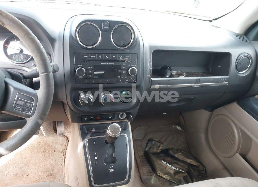 Photo 17 of 2013 Jeep Patriot LATITUDE (VIN 1C4NJPFA7DD213134)