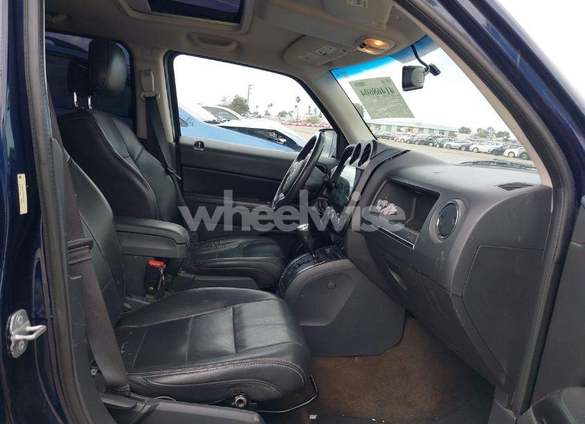 Photo 5 of 2014 Jeep Patriot HIGH ALTITUDE (VIN 1C4NJPFA7ED674612)