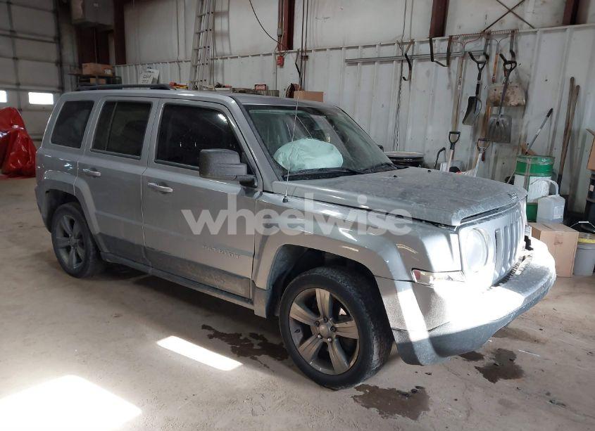 2014 Jeep Patriot HIGH ALTITUDE (VIN 1C4NJPFA7ED927816) main photo
